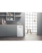 Hotpoint dishwasher: slim, white