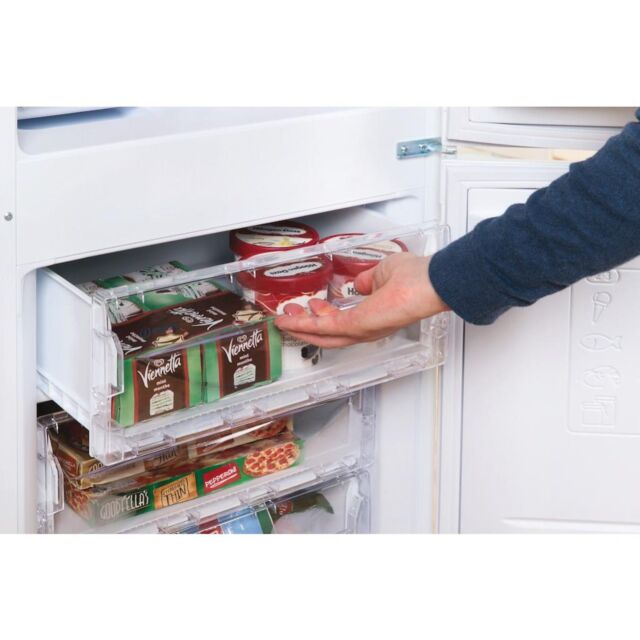 Indesit Freestanding fridge freezer
