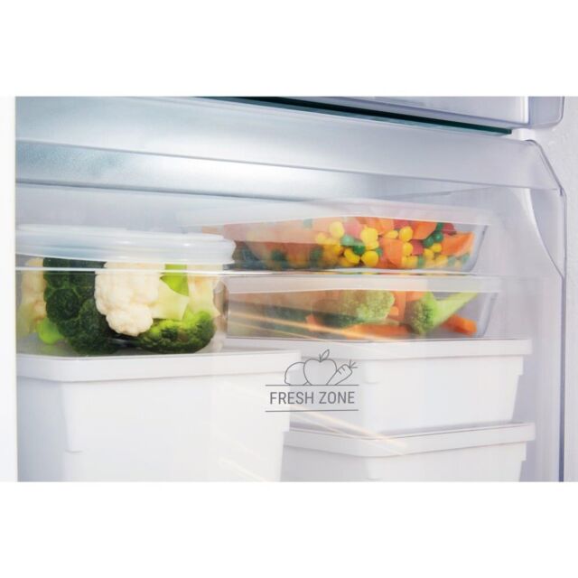 Hotpoint HMCB 70301 UK Integrated Fridge Freezer