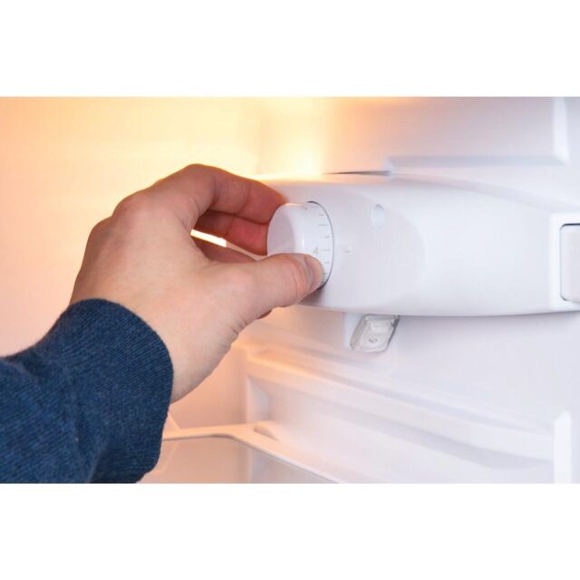 Indesit Freestanding fridge freezer