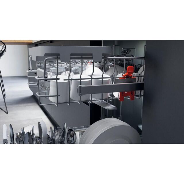 Hotpoint HSIC 3M19 C UK N Dishwasher - Silver