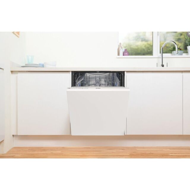 Indesit Ecotime DIE 2B19 UK Integrated Dishwasher - White