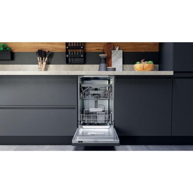Hotpoint HSIC 3M19 C UK N Dishwasher - Silver