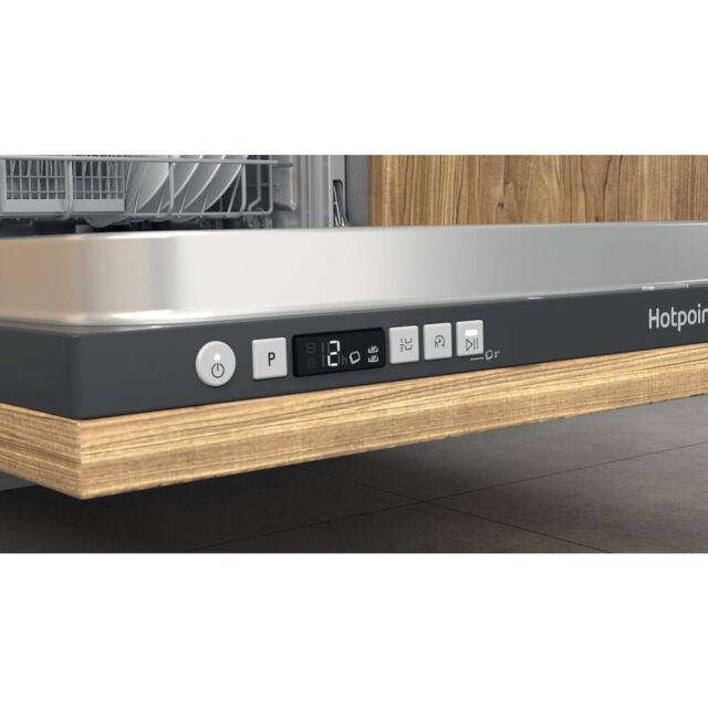 Hotpoint HIC 3B19 C UK Integrated Dishwasher