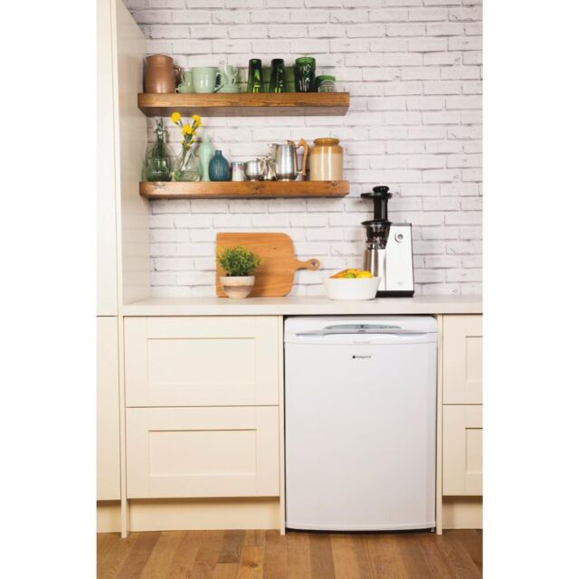 Hotpoint RZA36P 1 Freezer - White