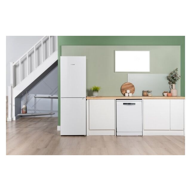 Bosch KGN34NWEAG, Free-standing fridge-freezer with freezer at bottom